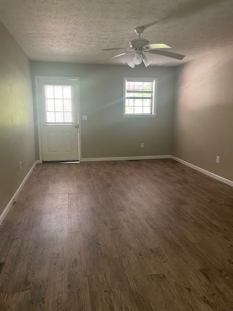 1861 Irwinton Rd #B - Photo 2 of 11