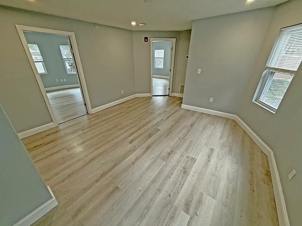 6 W Summer St #3 - Photo 6 of 19