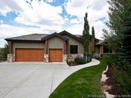 featured image of 2741 Uintah Ct
