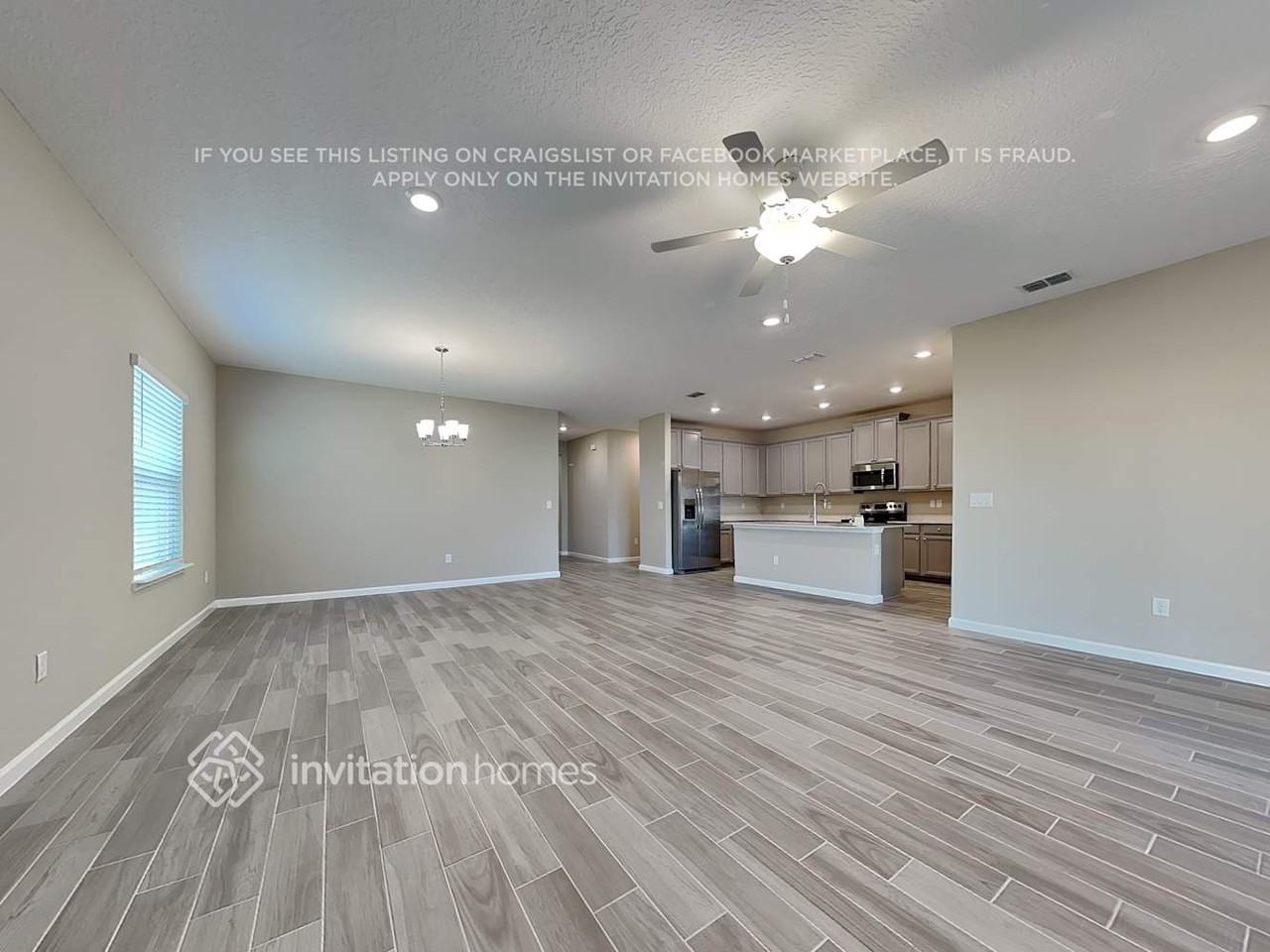 10003 Lemon Grass Ln - Photo 3 of 21