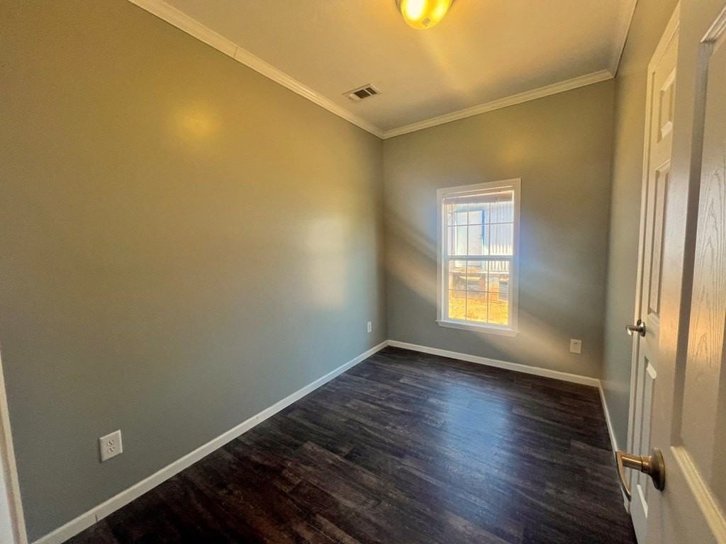 36 Enzor Dr - Photo 5 of 14