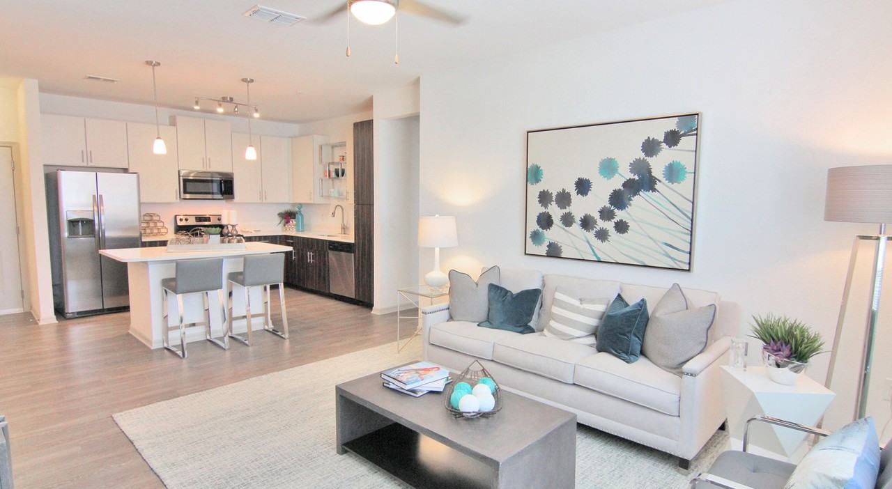 The Tiffany at Maitland West - Photo 5 of 30