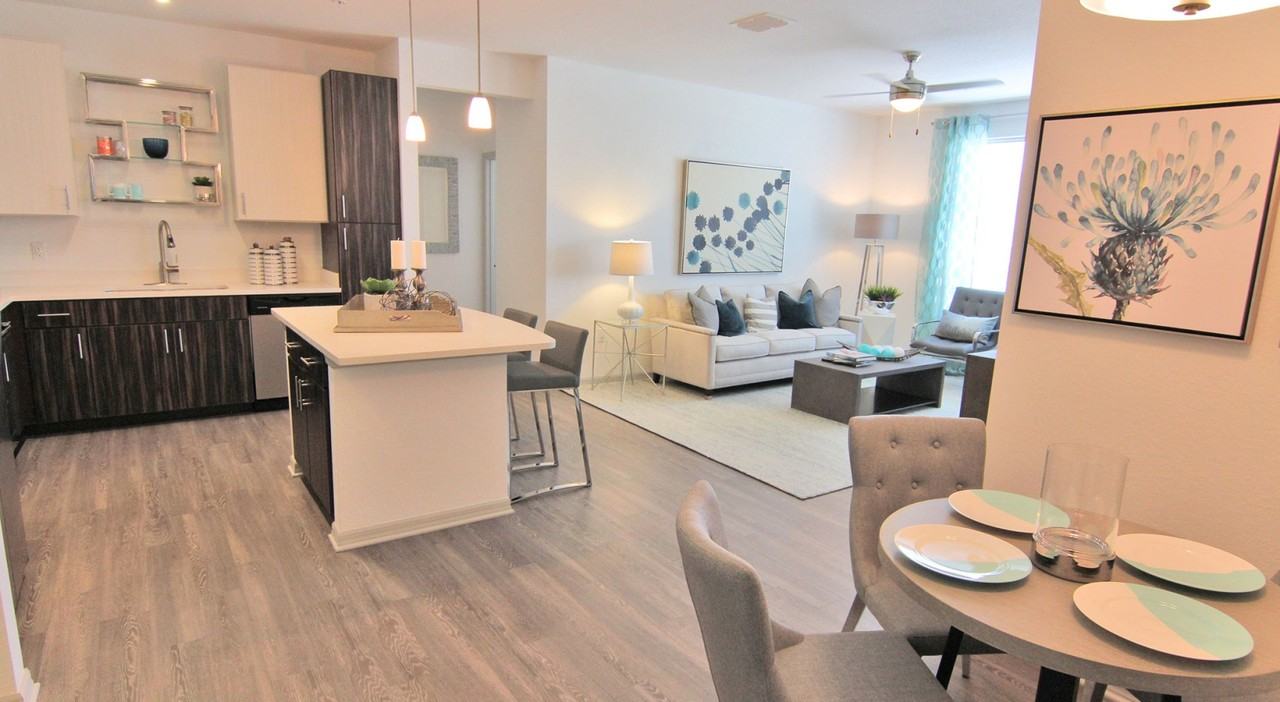 The Tiffany at Maitland West - Photo 2 of 30