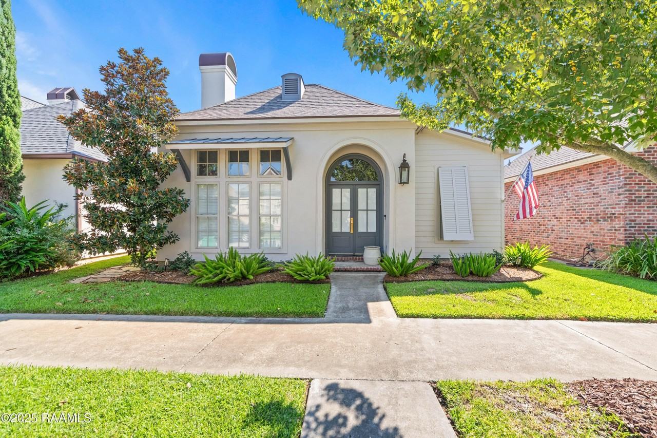 415 Harbor Rd - Photo 4 of 45