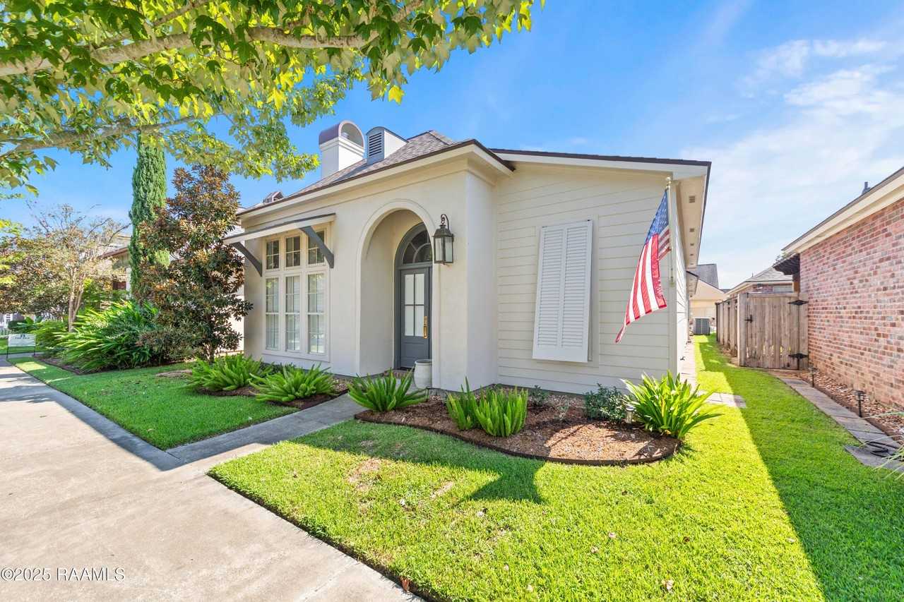 415 Harbor Rd - Photo 5 of 45