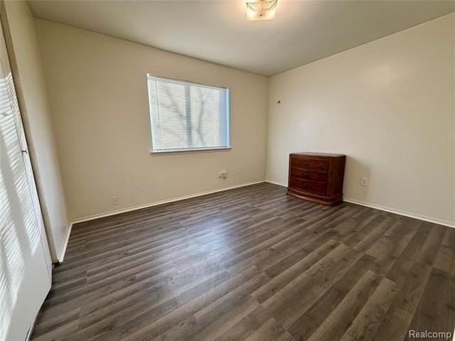 20031 Hubbell St - Photo 6 of 8