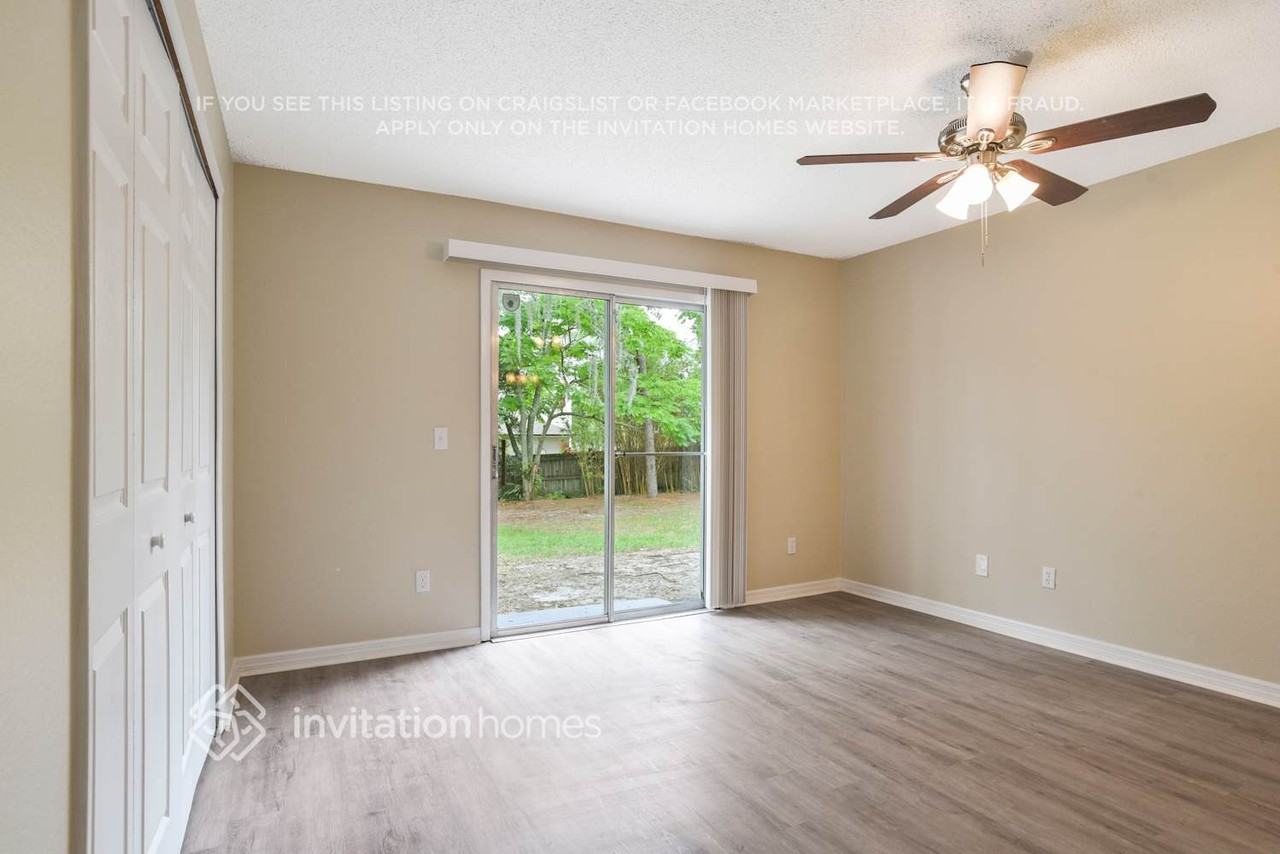 974 Treadway Dr - Photo 6 of 15