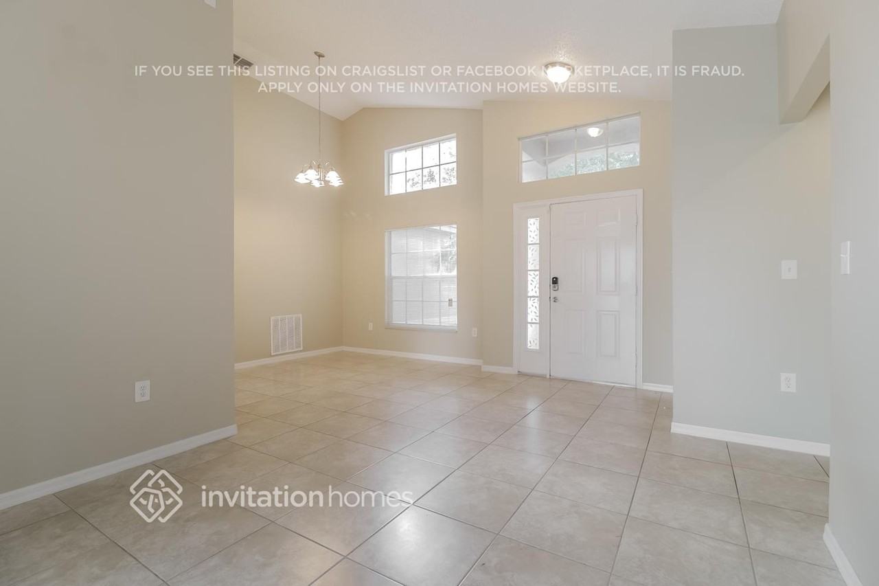 116 Quiet Oak Ct - Photo 2 of 17