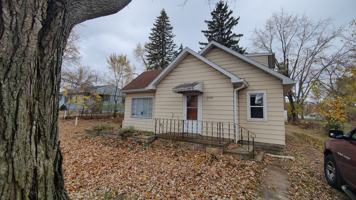 featured image of 3328 Maloney St #1