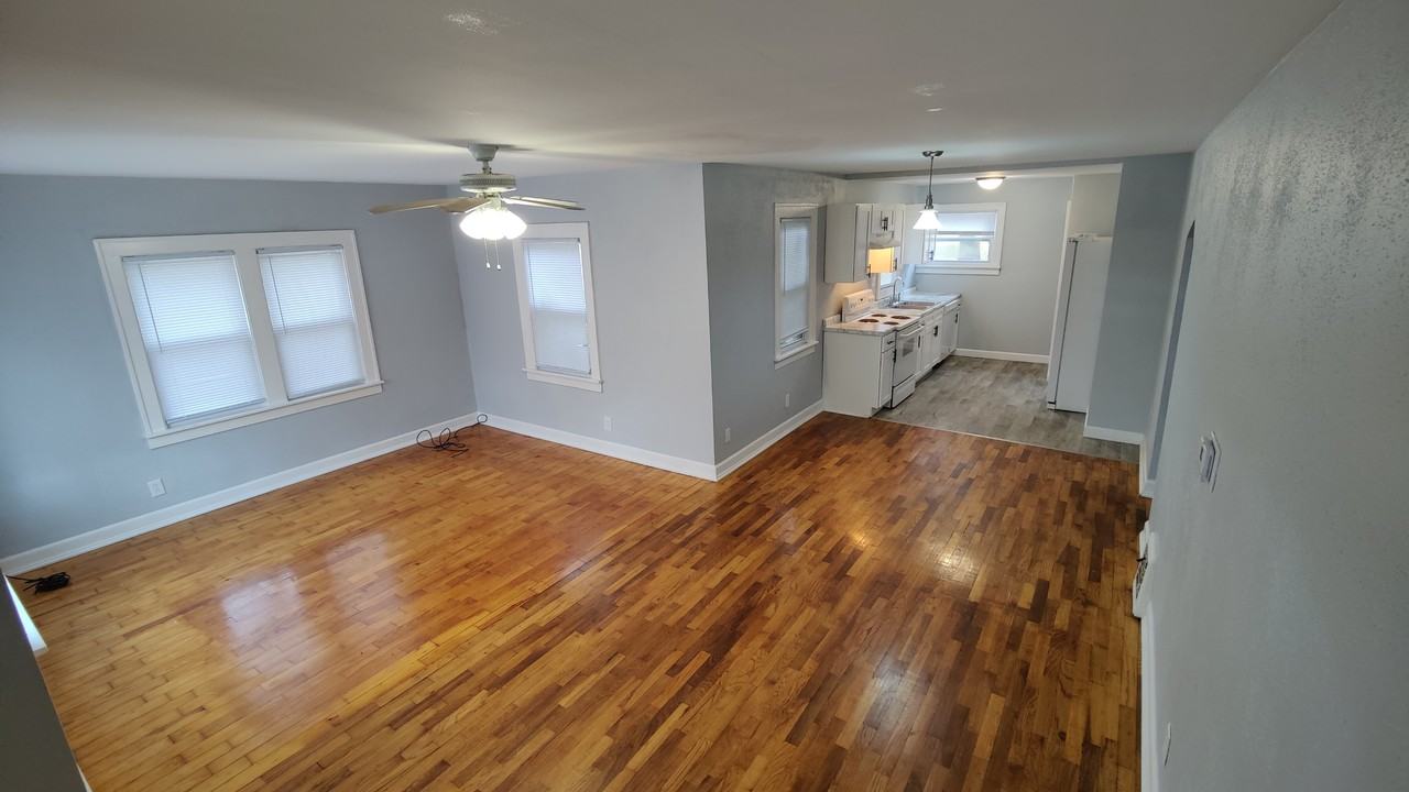 3328 Maloney St #1 - Photo 3 of 18