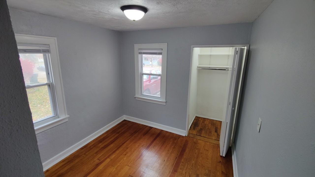 3328 Maloney St #1 - Photo 4 of 18