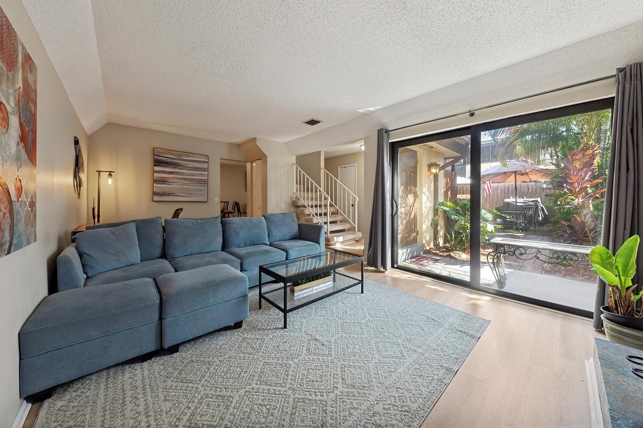 3536 Gardenia St #B - Photo 6 of 21