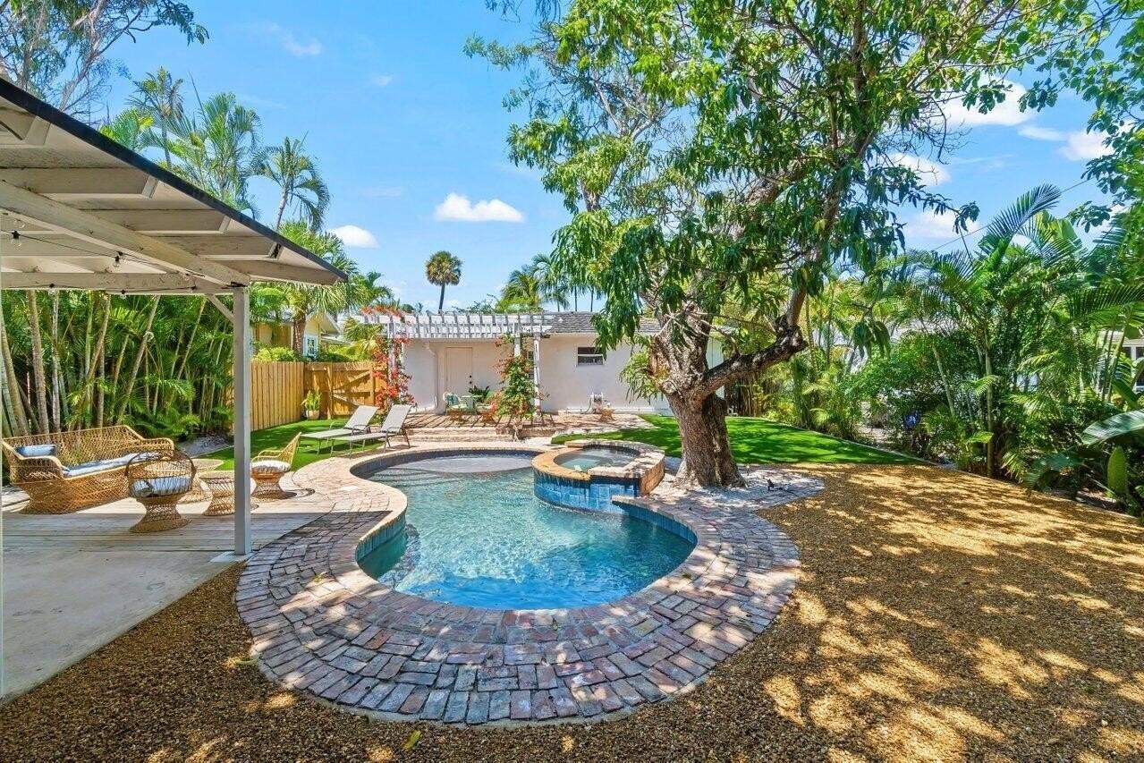 612 Kanuga Dr - Photo 6 of 19