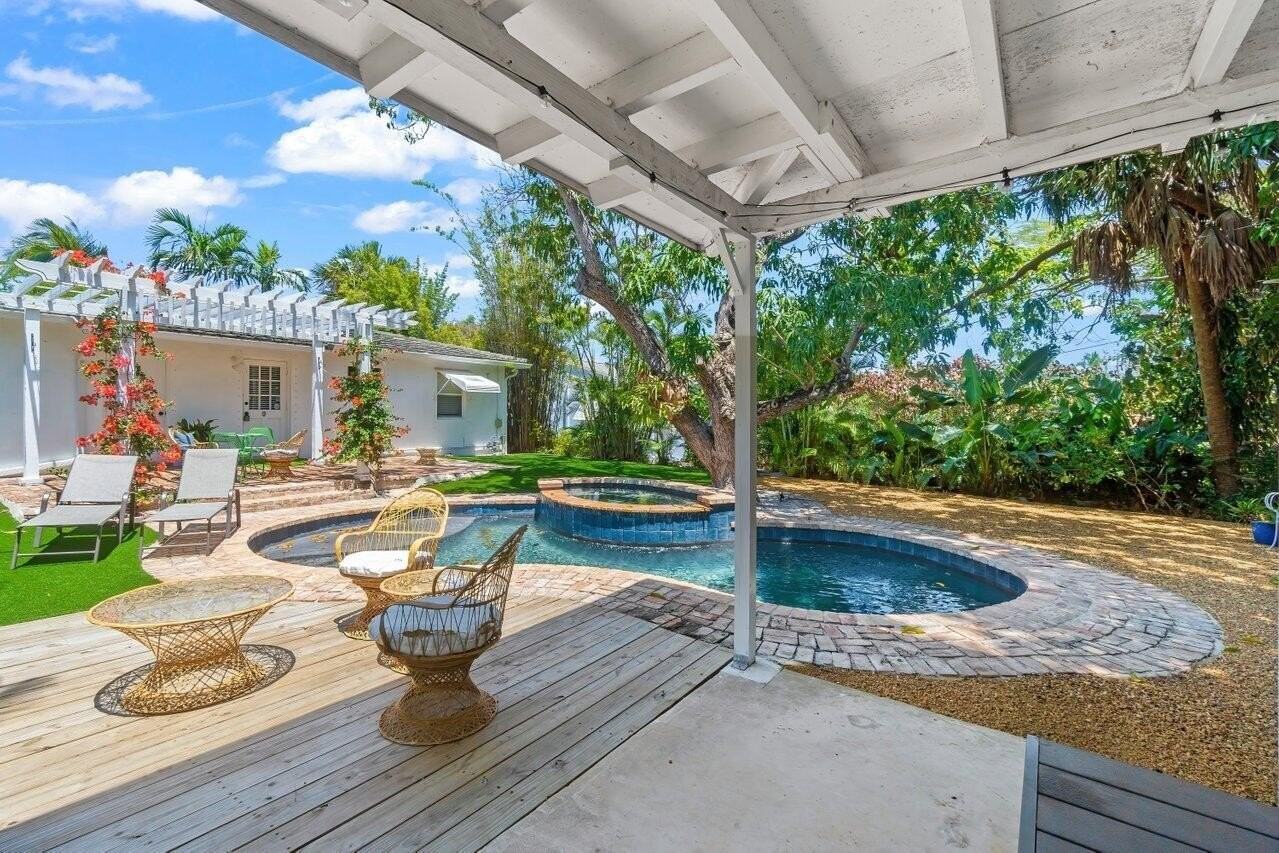 612 Kanuga Dr - Photo 7 of 19