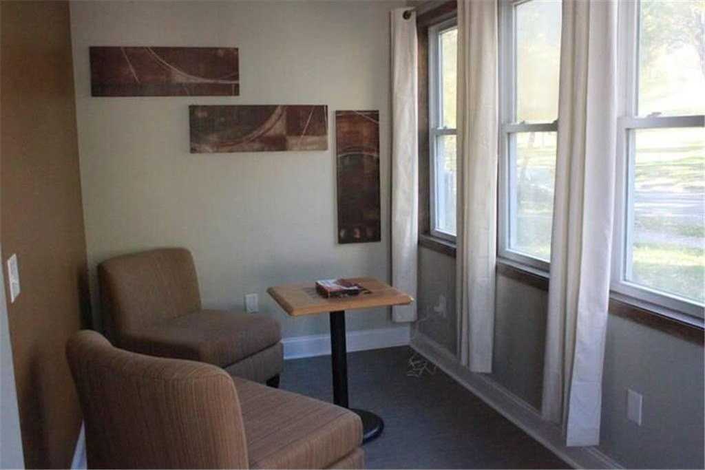 2734 N 4th St #1 - Photo 7 of 14