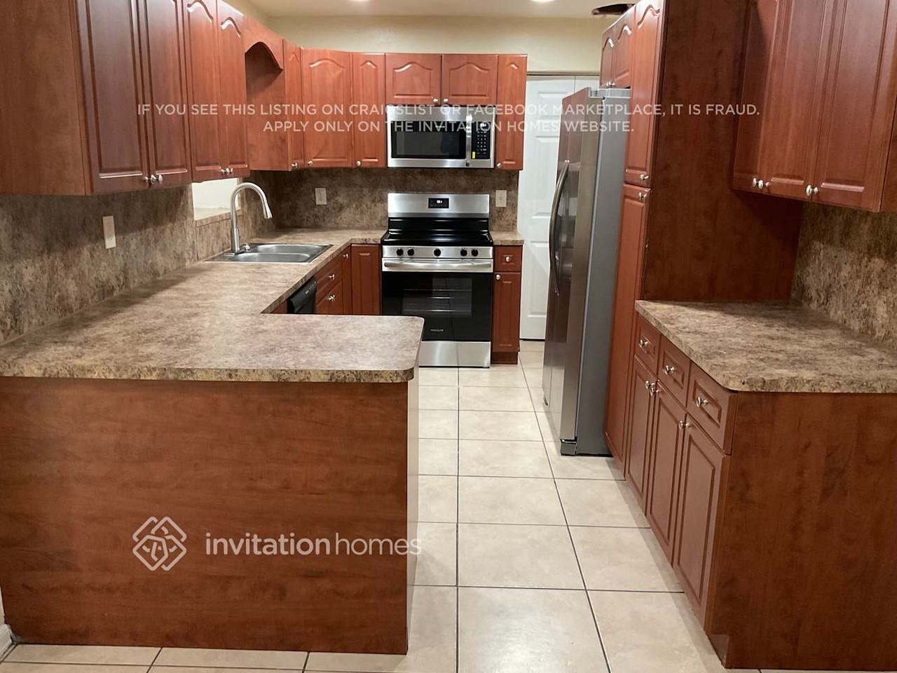 6980 Sw 30th St - Photo 7 of 20