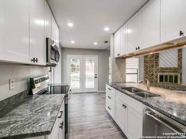 4922 Timber Wind - Photo 5 of 14