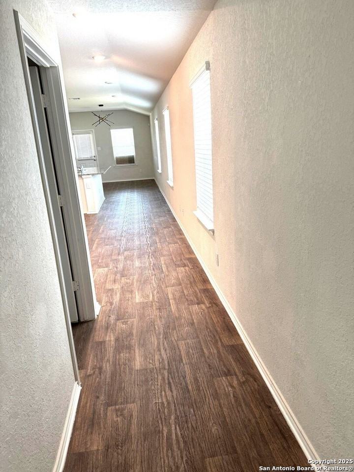 3203 Onion Crk - Photo 2 of 15