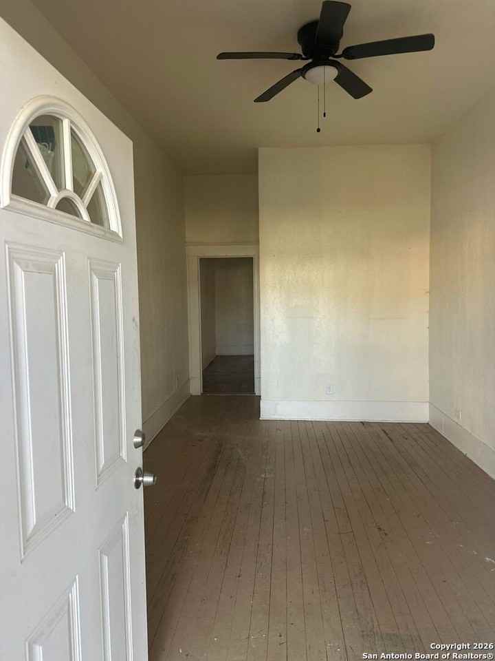 506 Kayton Ave - Photo 4 of 4