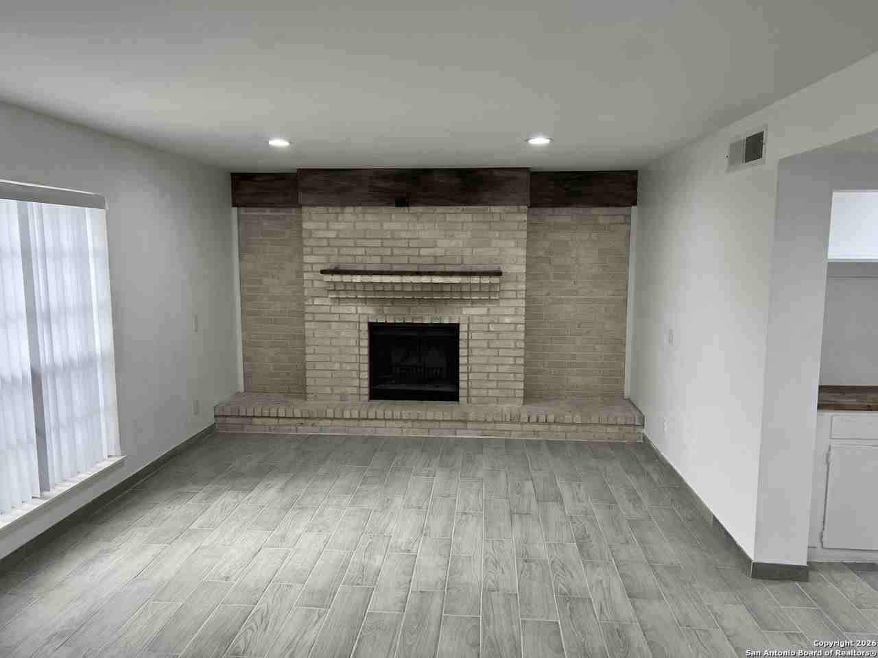 7500 Callaghan Rd Apt 182 #182 - Photo 2 of 24