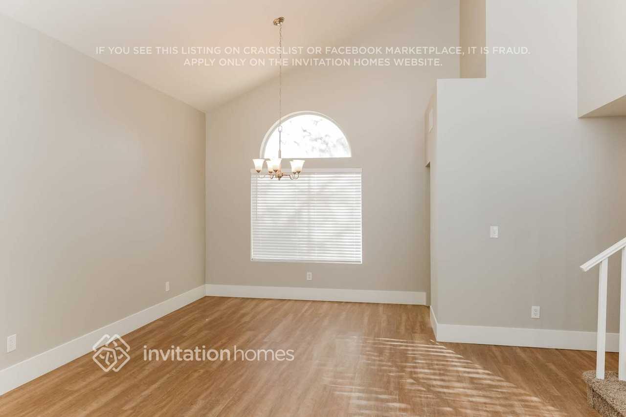 1415 Heather Ridge Rd - Photo 5 of 13