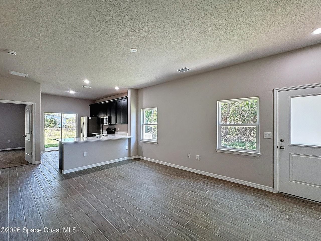 526 L M Davey Ln - Photo 2 of 21