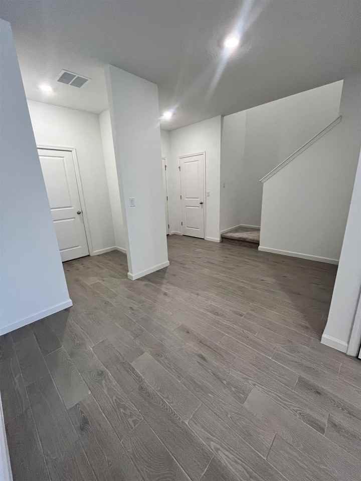 59 Old Bull Bay Ct - Photo 4 of 35