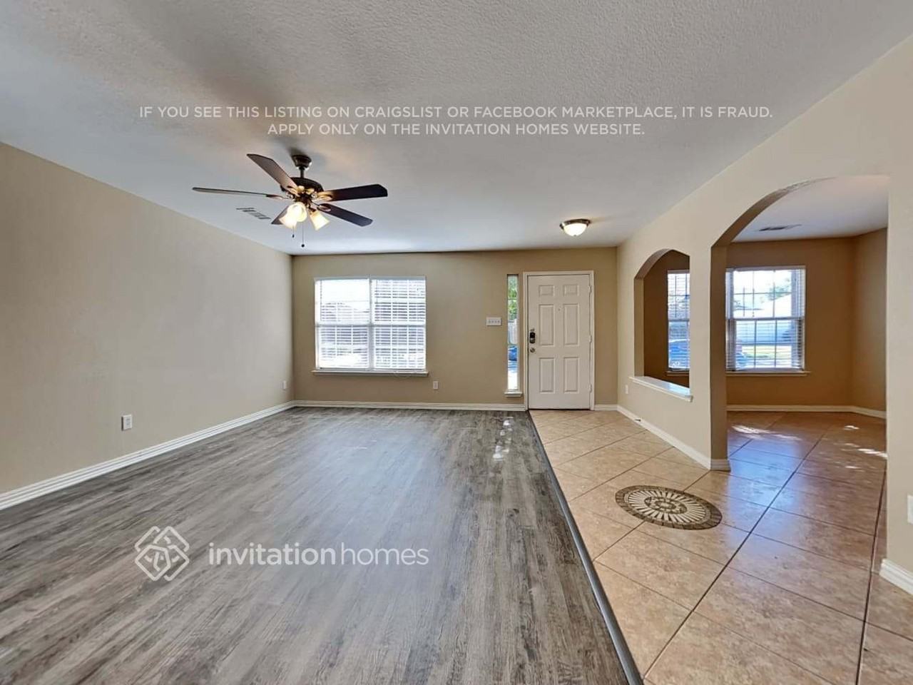 2042 La Salle Trl - Photo 4 of 25