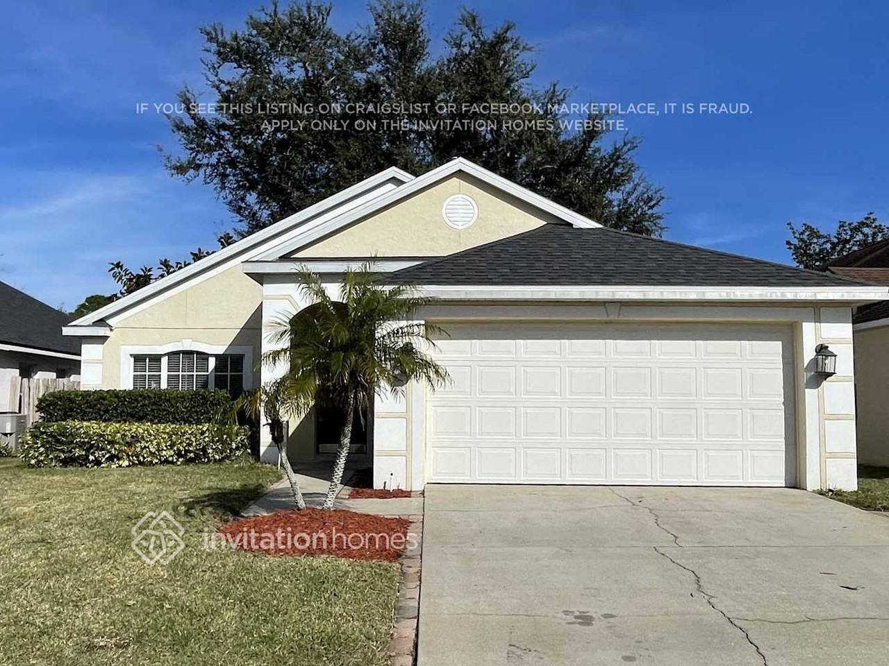 2825 Falcon Crest Pl