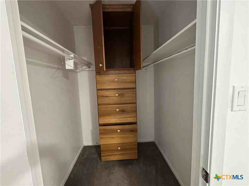 136 Discovery Ln - Photo 7 of 11