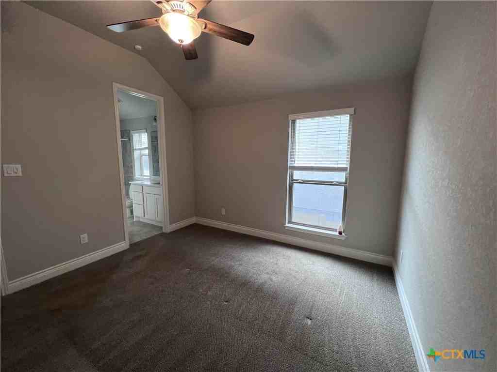 535 Orchard Way - Photo 6 of 32