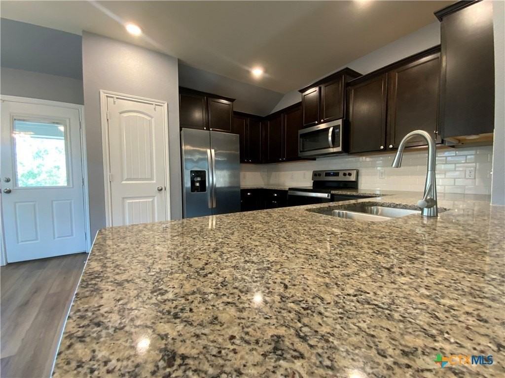 5926 Galveston Rd - Photo 5 of 28