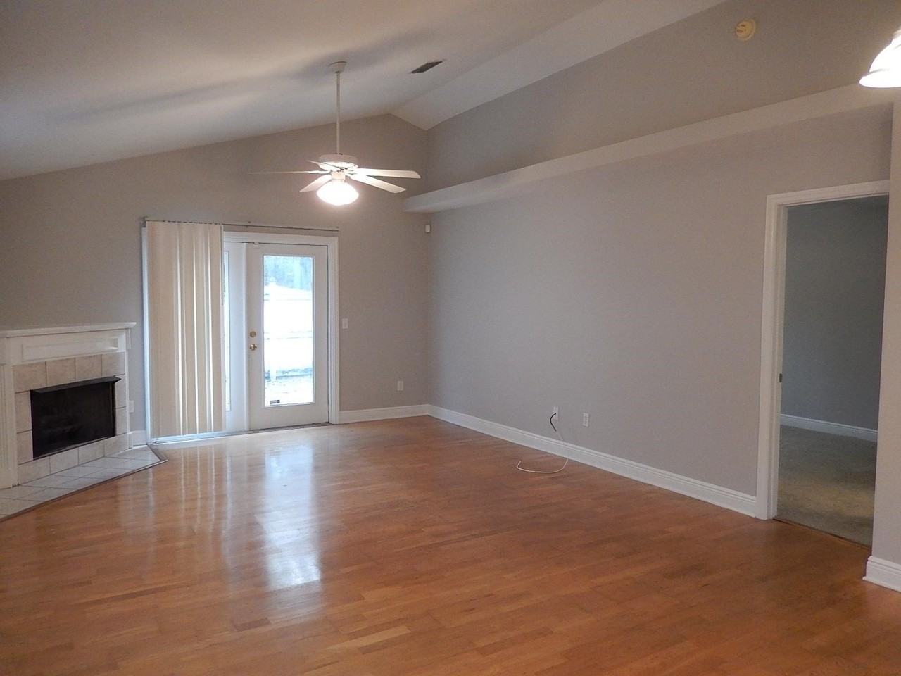 3151 Layla St - Photo 5 of 25