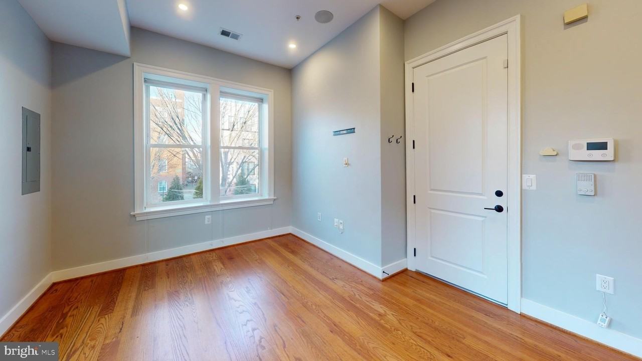 1619 Constitution Ave Ne Apt 1 #1 - Photo 5 of 14