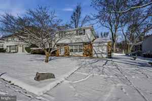 featured image of 2651 Abington Rd