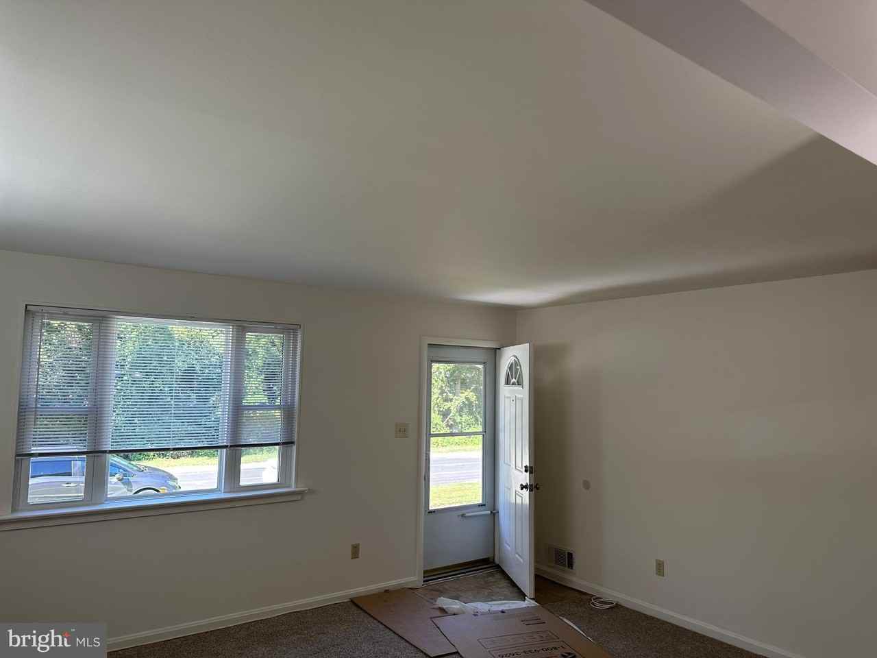 4726 Boiling Brook Pkwy - Photo 2 of 50