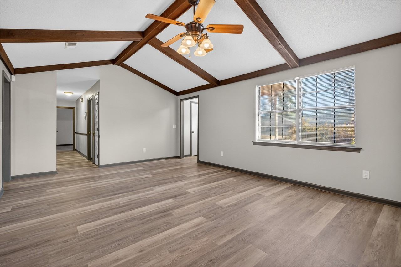 314 Nottingham Way #1 - Photo 4 of 47