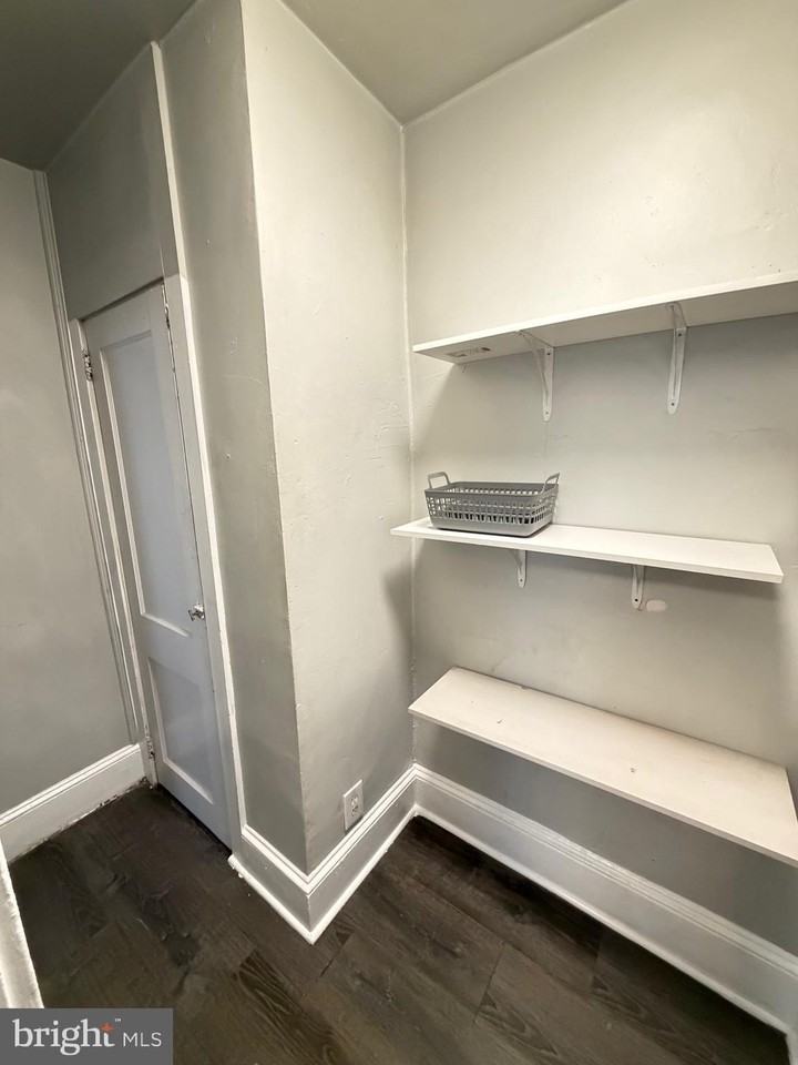 1945 W Hunting Park Ave Unit 1 #1 - Photo 5 of 8