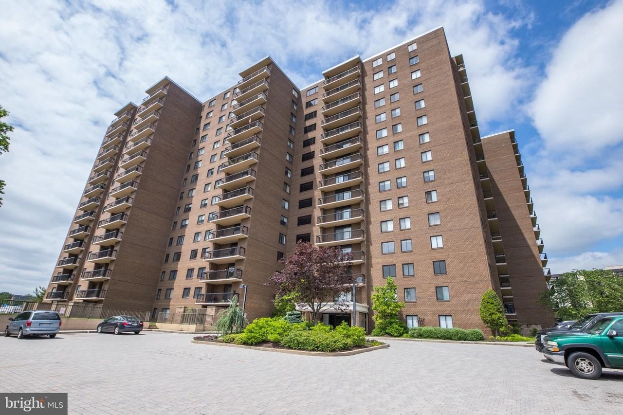 200 N Pickett St Apt 307 #307 - Photo 4 of 50