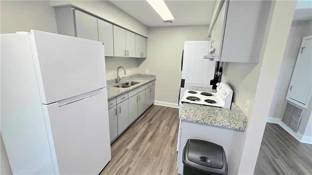 234 F Edward Hebert Blvd - Photo 6 of 10