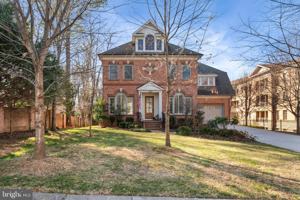 featured image of 1604 Colonial Ln