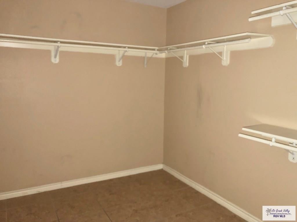 6088 Rusty Nail Dr - Photo 2 of 25