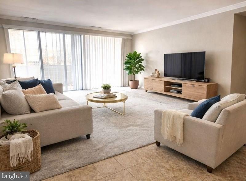 5606 Bloomfield Dr Apt 101 #101 - Photo 2 of 25