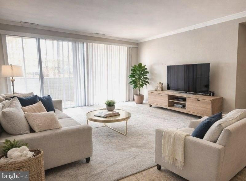 5606 Bloomfield Dr Apt 101 #101 - Photo 3 of 25