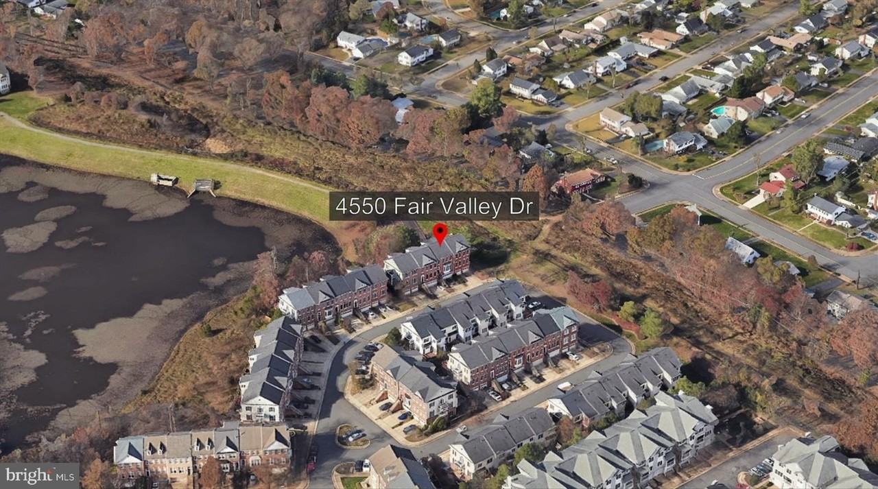 4550 Fair Valley Dr - Photo 2 of 45