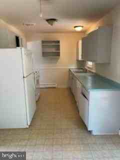 14235 Caroline St - Photo 3 of 24