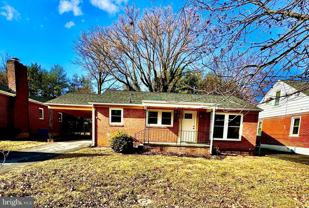 137 Fox Dr - Photo 1 of 1