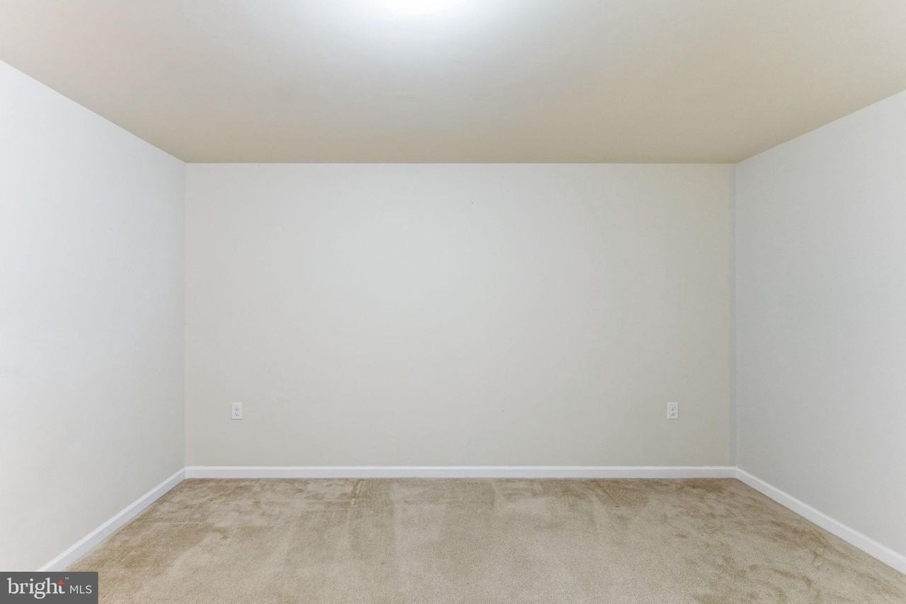 37 Britania Ct - Photo 6 of 40