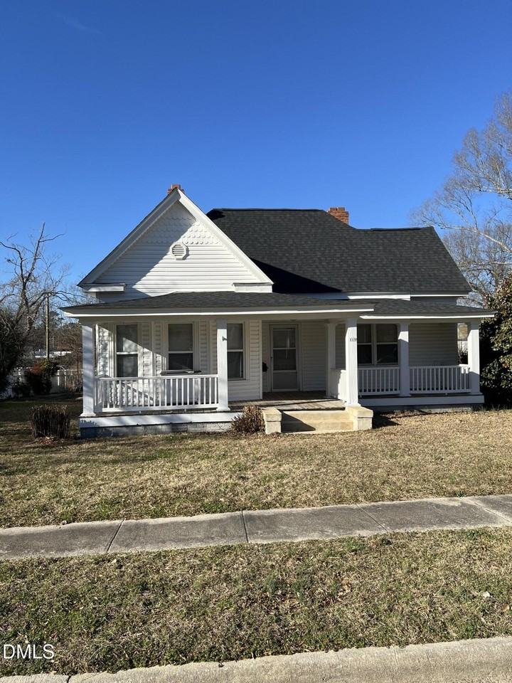 119 E Sycamore St - Photo 2 of 12