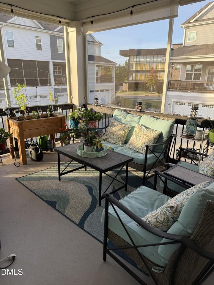 515 Gateway Townes Blvd - Photo 5 of 5